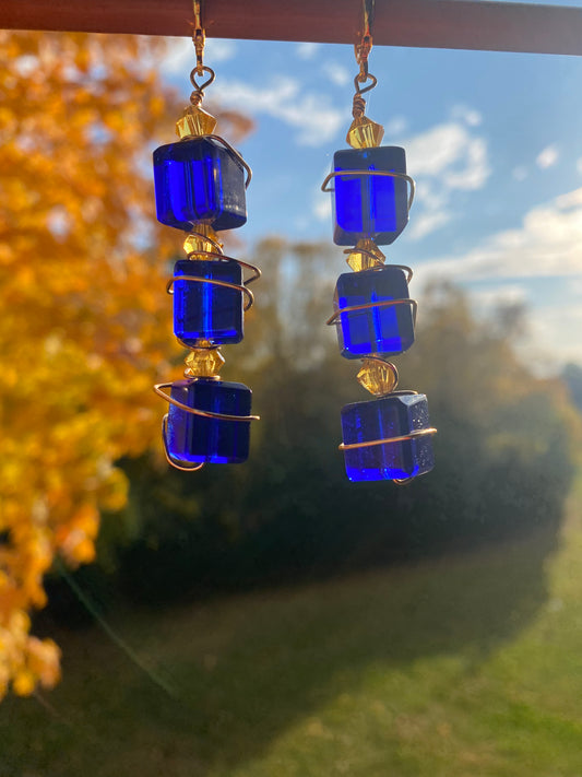 Blue Universe Dangles